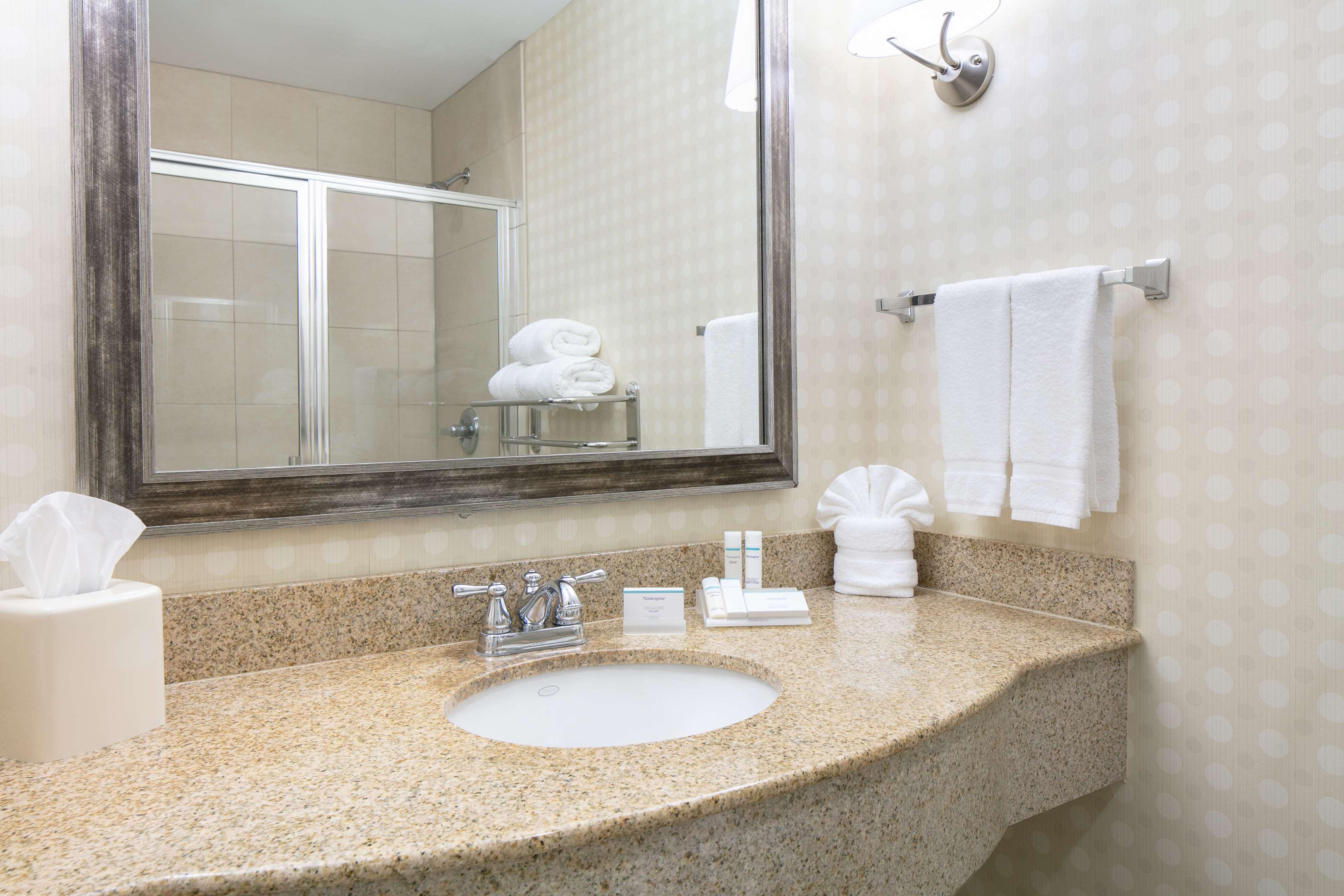 Hilton Garden Inn Omaha West Εξωτερικό φωτογραφία