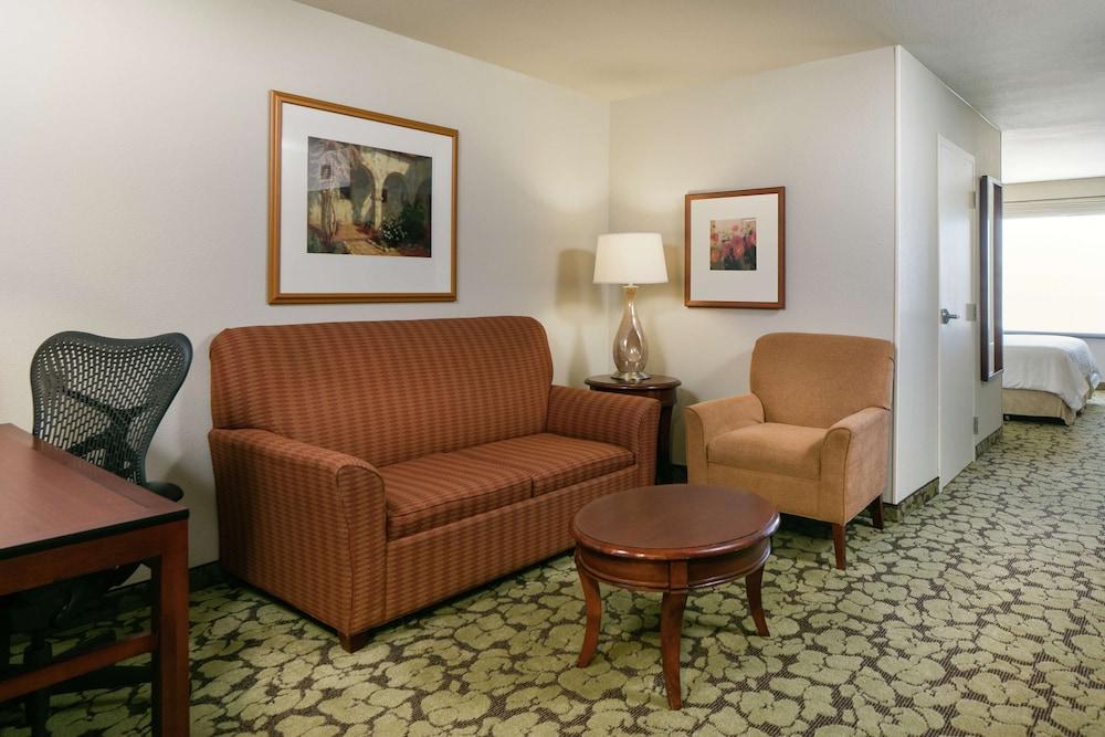 Hilton Garden Inn Omaha West Εξωτερικό φωτογραφία